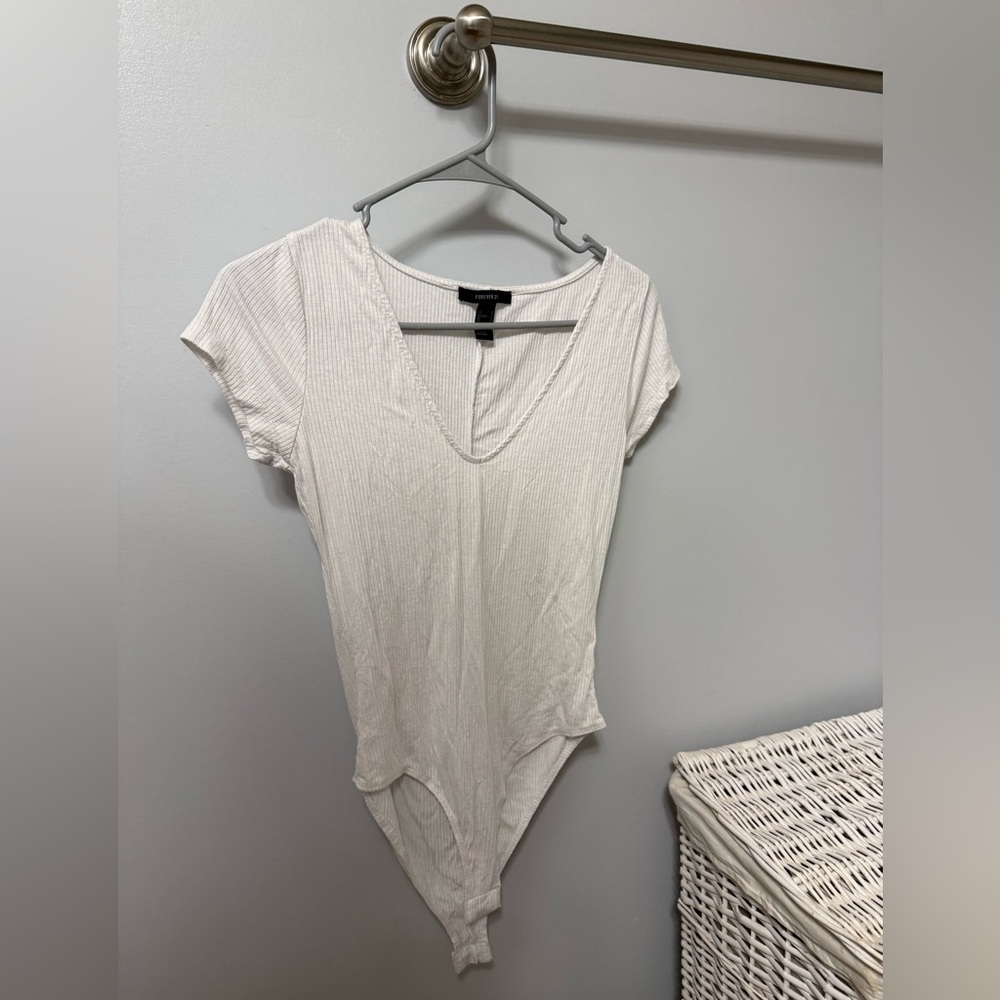 Forever 21 Body suit Size S Color white